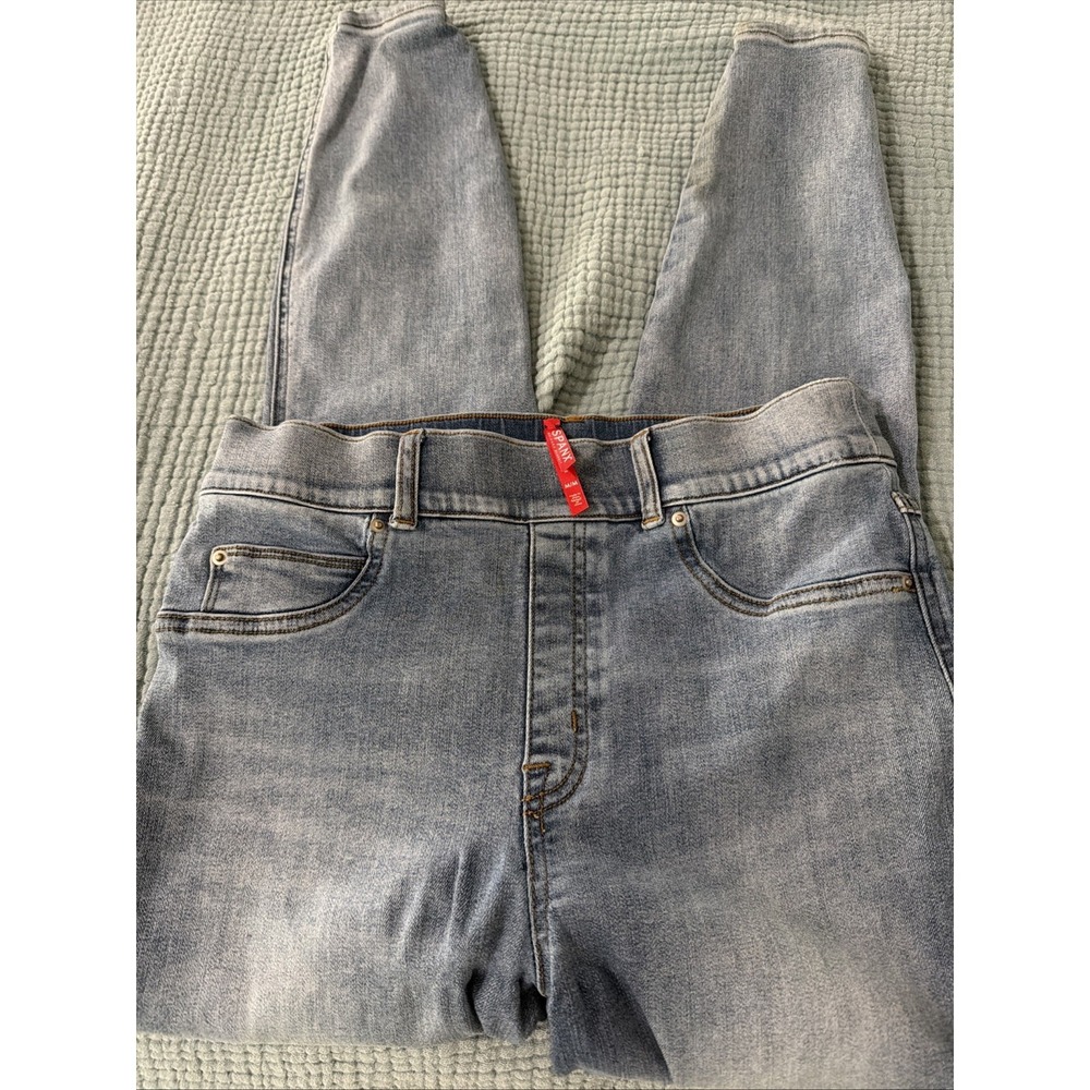 Women's Sz‎ Medium SPANX Distressed Stretch Skinny Jeans Light Vintage Wash